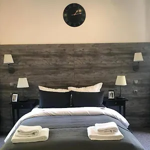 2* Hotel apartamentowy Hamburg Room
