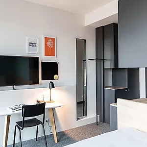 Sylc. - Serviced Aparthotel